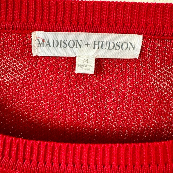 Madison + Hudson puff sleeves red polkadot sweater size medium - Picture 2 of 8